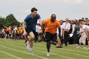  Staff race dip for glory!